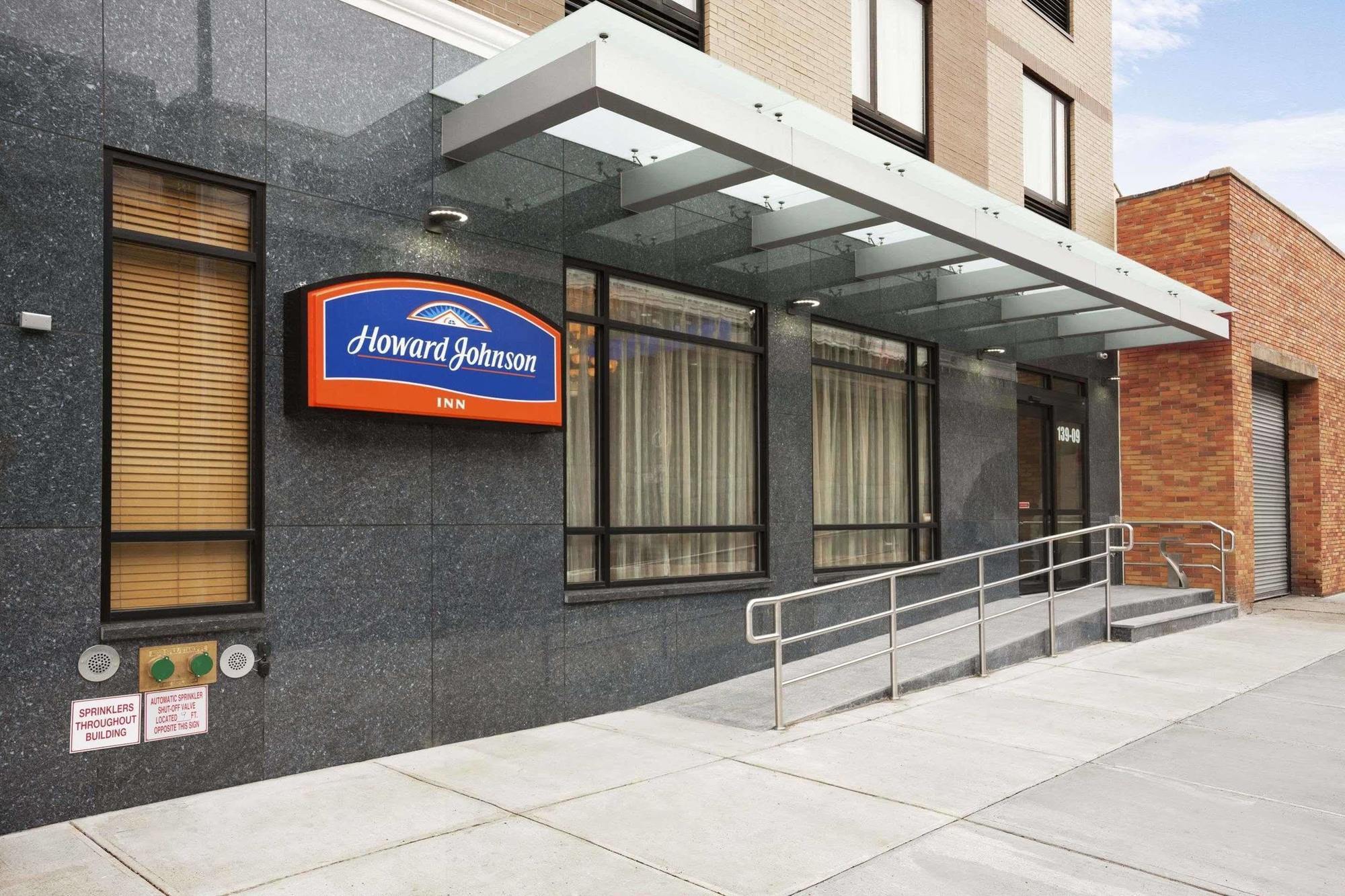 Howard Johnson By Wyndham Jamaica Ny Near Airtrain Jfk Nueva York Exterior foto